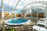 Lia Daocheng Resort - Swimmingpools