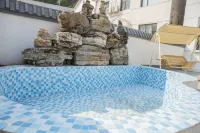 Li Ming Homestay - สระว่ายน้ำส่วนตัว