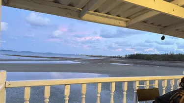 รูปภาพของบ้านในทะเล (Baan Nai Talay)