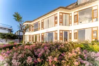 Dali Spirited Away Panoramic Sea View Guesthouse (Erhai Ecological Corridor San Sheng Island Branch) โรงแรมใน