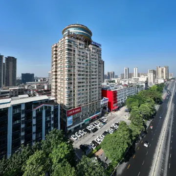 Yeste Hotel (Guigang Jingang Avenue High-speed Railway Station)