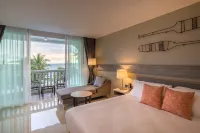 Centara Ao Nang Beach Resort & Spa Krabi - balcón