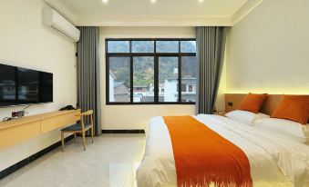 Siyan Yueyuan Homestay (Yulong River Scenic Area Jinlong Bridge Pier)