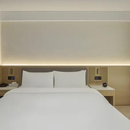 Jinduo Hotel (Ma'anshan and County Sports Center)