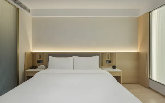 Jinduo Hotel (Ma'anshan and County Sports Center)