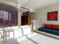 Wink Danang Centre, Unscripted by Hyatt - 24 hours stay Hôtels à proximité de : Pont du Dragon