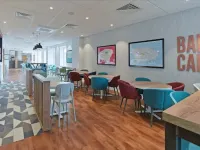 Travelodge London Wimbledon Central マートンのホテル