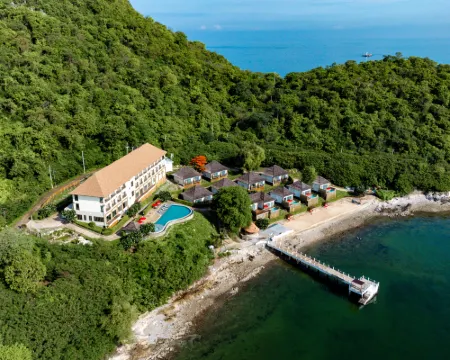 โนโวเทล เกาะสีชัง โรงแรมในเกาะสีชัง