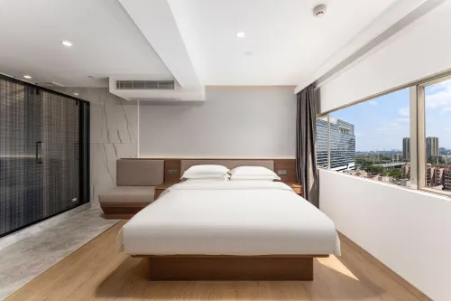 Meizhi huanpeng international residence (guangzhou pazhou convention and exhibition center branch)
