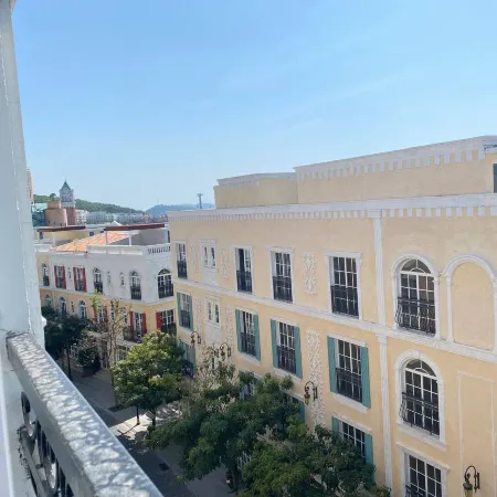 Sandora Boutique Hotel - Sunset Town