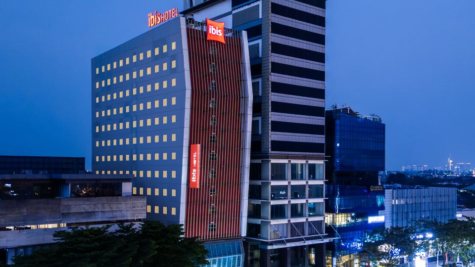 Ibis Gading Serpong