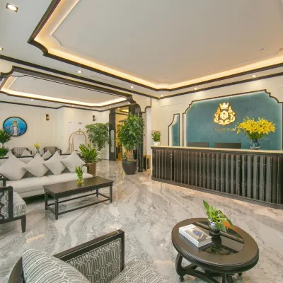 Royal Hotel - Vinhomes Ocean Park 3 Hotels near Công Viên Sao Biển Ocean Park