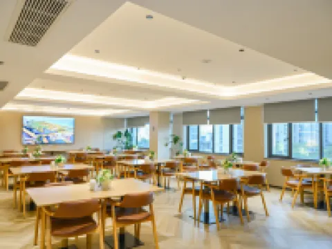 麗怡酒店（咸寧傳媒大廈市博物館店） 咸寧酒店