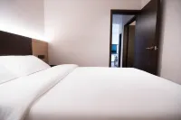 QIANYUE HOTEL Hotels in Zhanyi District