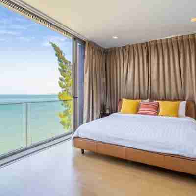 Sandbox 6 (3BR-max 12 guests) Rooms