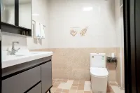 Yuzhou Business Hotel (Pingliang Liuhu Park) - Pet friendly