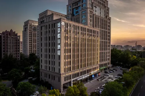 Shengjing Holiday Inn