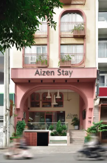 Aizen Stay - District 1 Hotels near District 4