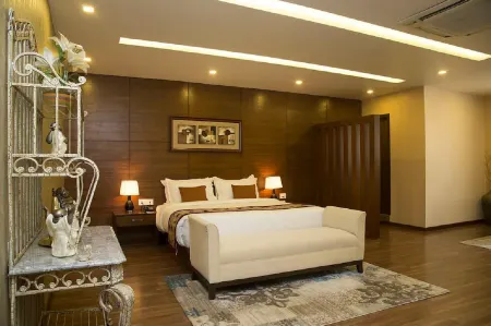 Yatri Suites and Spa