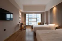 Aijia Youth Hotel (Taizhou Ocean Plaza)