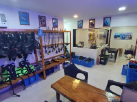 阿維拉地平線潛水度假村-馬拉帕斯卡 達安班塔延酒店