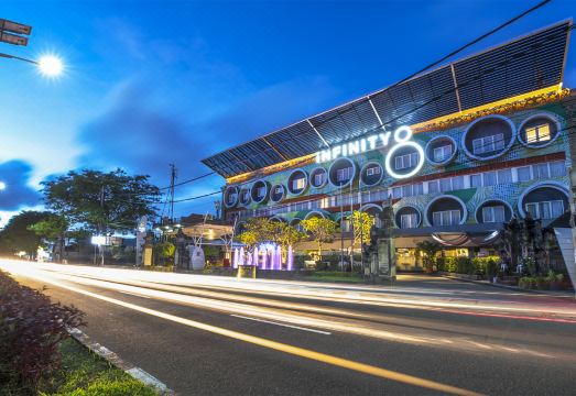 인피니티8 루프탑