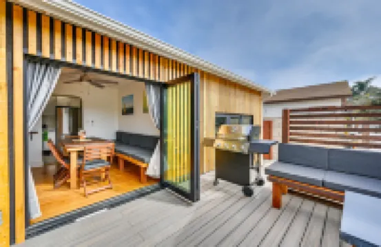 步行到海灘 - '狐之屋'在歐申賽德！