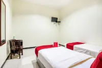 RedDoorz Syariah @ Ketintang Surabaya Hotel in zona Java Aquatic