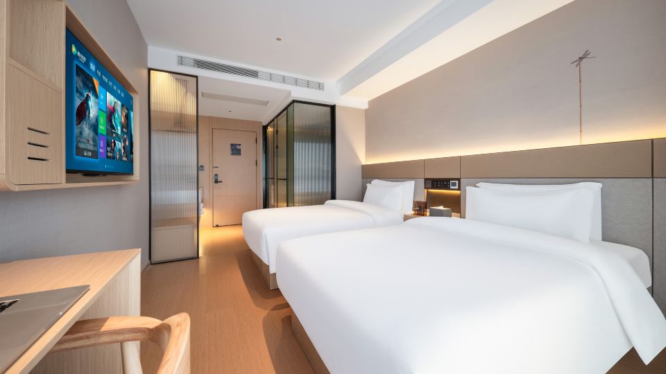Huaji Hotel