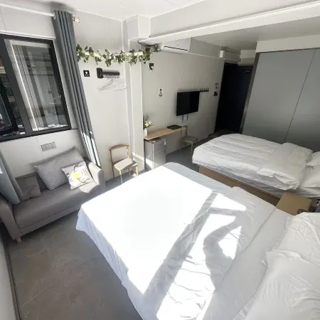 Moye Homestay (Wanda Plaza)