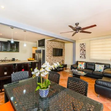 Coco Sunset Hills 52