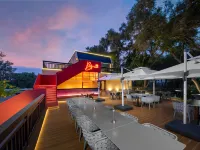 Banji Resort Hotel (Harbin Sun Island Scenic Area) Hotels near Sun Island