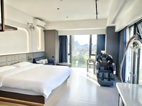 Lime House Hotel (Guilin Station MixC Branch)