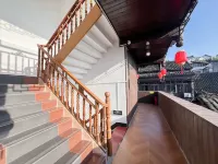 Manju Chatong Homestay (Border City Scenic Area)