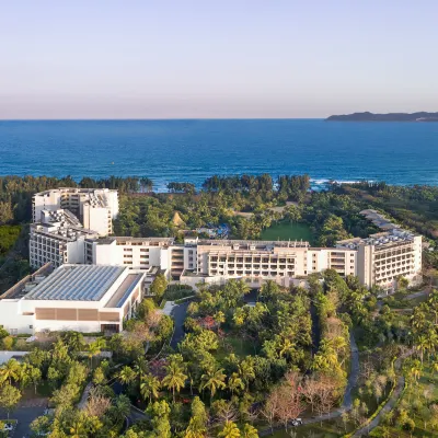 Shangri-La Sanya Hotels near Shenzhou First Spring
