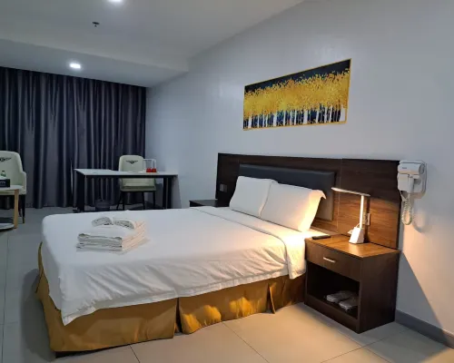 LUNA HOTEL (FORMERLY GUANGDONG HOTEL ) Hotels in Pasay