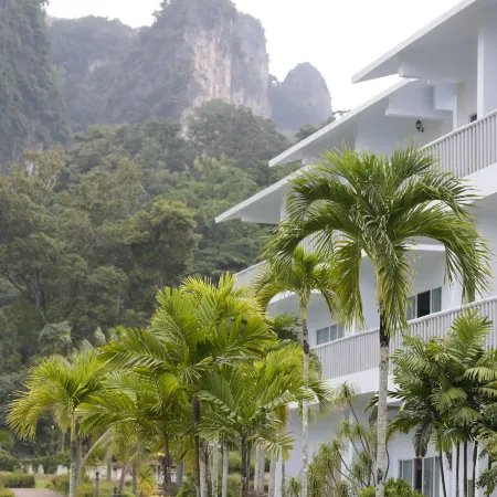Arawan Beach Resort Krabi