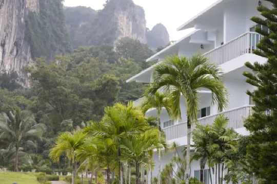 Arawan Beach Resort Krabi