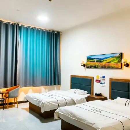 Ruoqi Yingbin Hotel