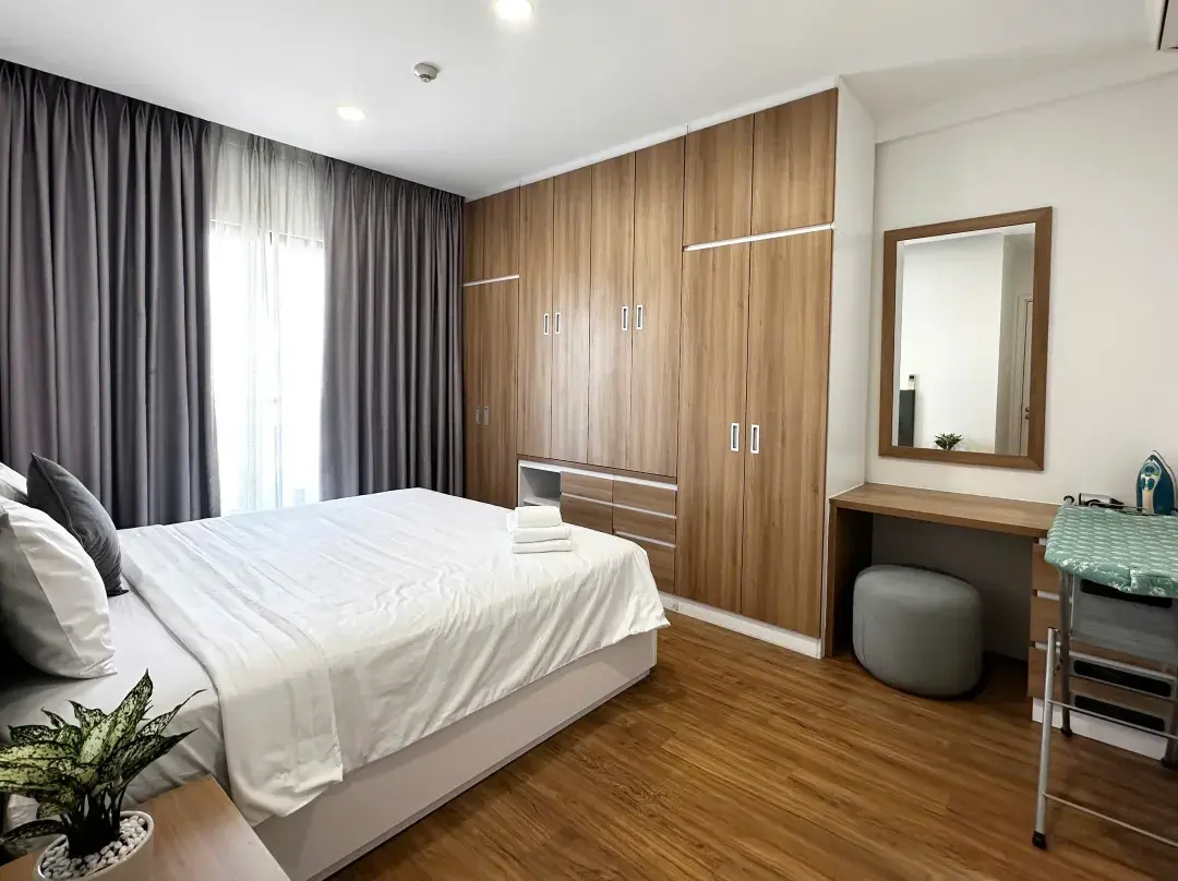 Republic Airport Luxury 2br | Pool & Gym - Hô Chi Minh-Ville