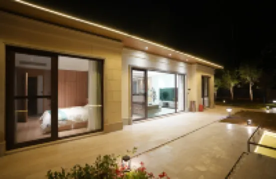 Qiyun Hot Spring Resort Hotel at Dongfengyun