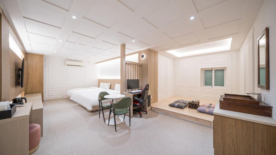 Changwon DEUMEU Hotel