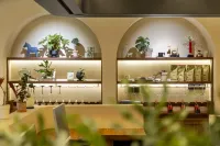 Songyue Meisu Hotel (Anshun Ancient City Historical & Cultural District Xintiandi Branch) - Baarit