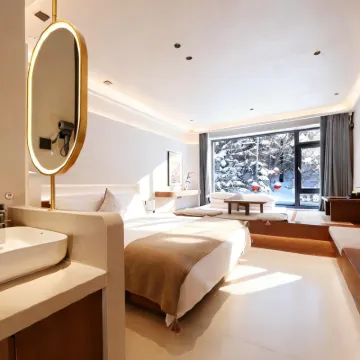 Xuexiang Xuezhi·Xiaozhu Hotels near Xueyun Street