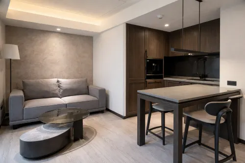 Eight Apartment - New