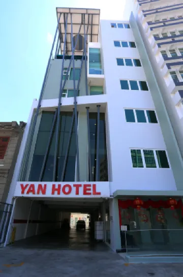 Yan Hotel Hotels in 