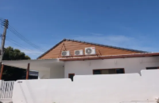 Oablay Home Hotels in Ang Sila