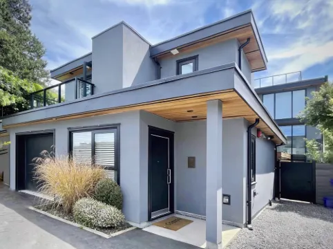 溫哥華山林棲息精品民宿，近UBC，市中心