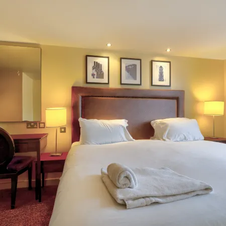 Manchester Airport Stanley Hotel by Belvilla