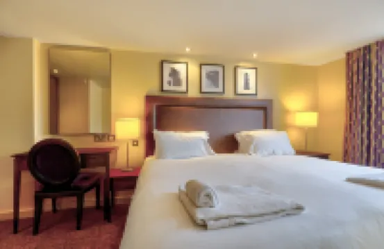 Manchester Airport Stanley Hotel by Belvilla